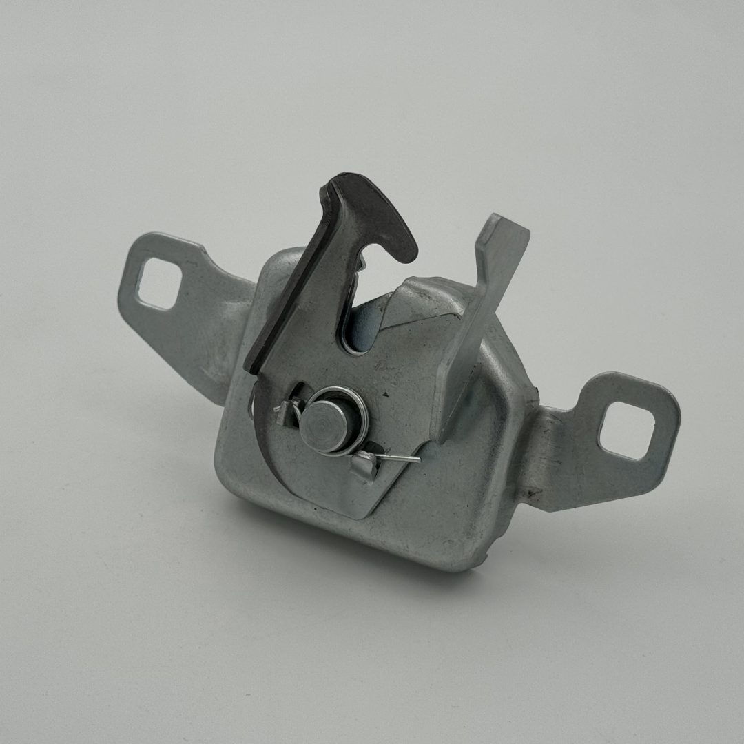 قفل درب موتور ال 90 و ساندرو