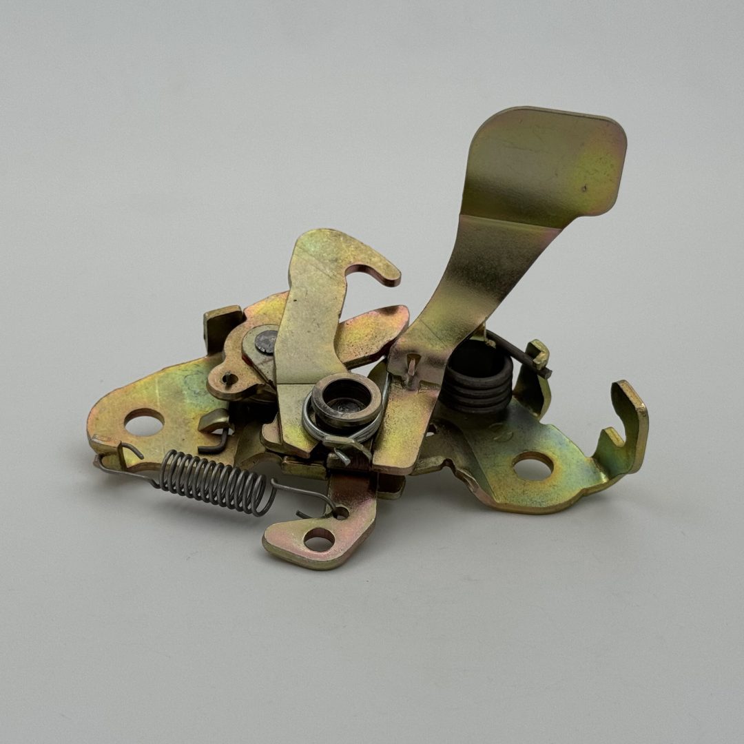 قفل درب موتور دنا