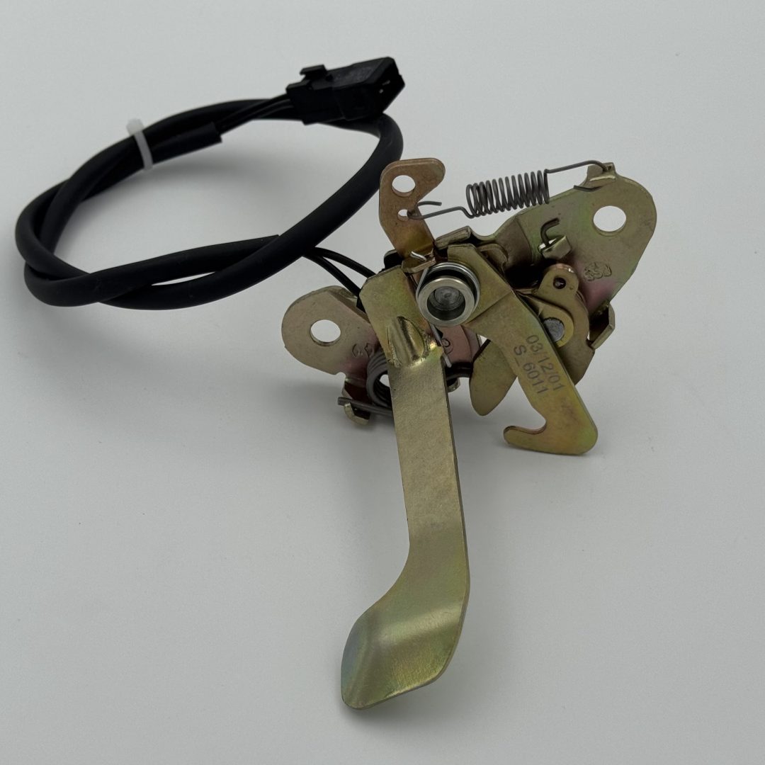 قفل درب موتور دنا با کلید لادری