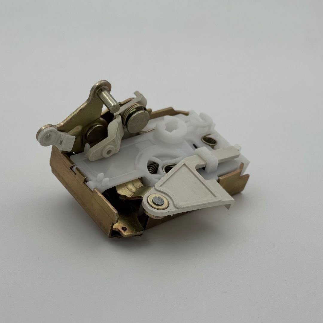 قفل جانبی پژو 405 جدید . عقب راست